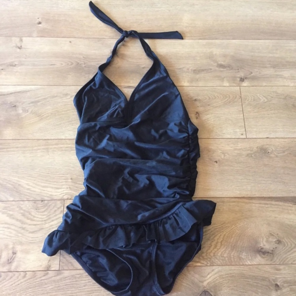 Black pinup style swimsuit